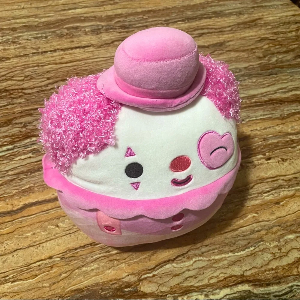 Squishmallows Cupid the Clown - Picture 6 of 14